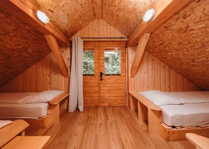 Ranc Mackadam Ranch Mackadam 度假居