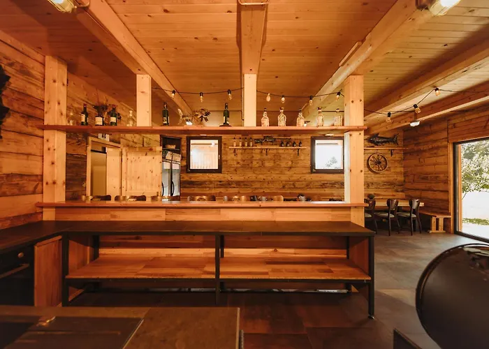 Ranc Mackadam Ranch Mackadam 度假居 *