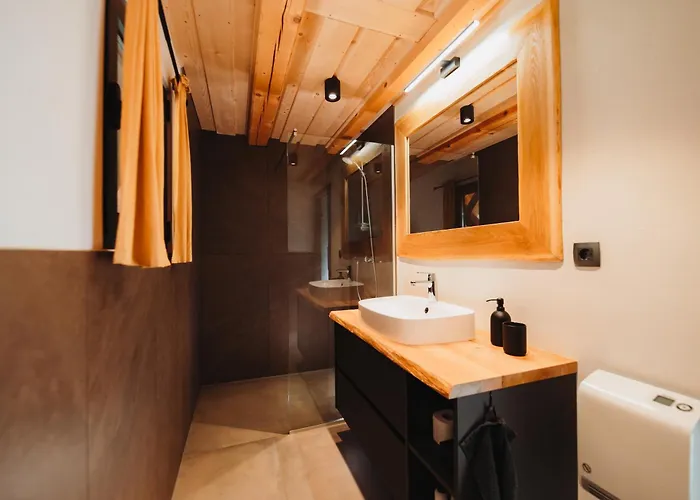 Ranc Mackadam Ranch Mackadam 度假居 *